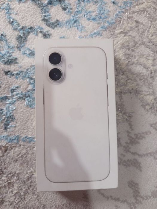 iPhone 17 — почти новый, срочно продам!