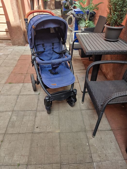 Cărucior copii în stare foarte buna