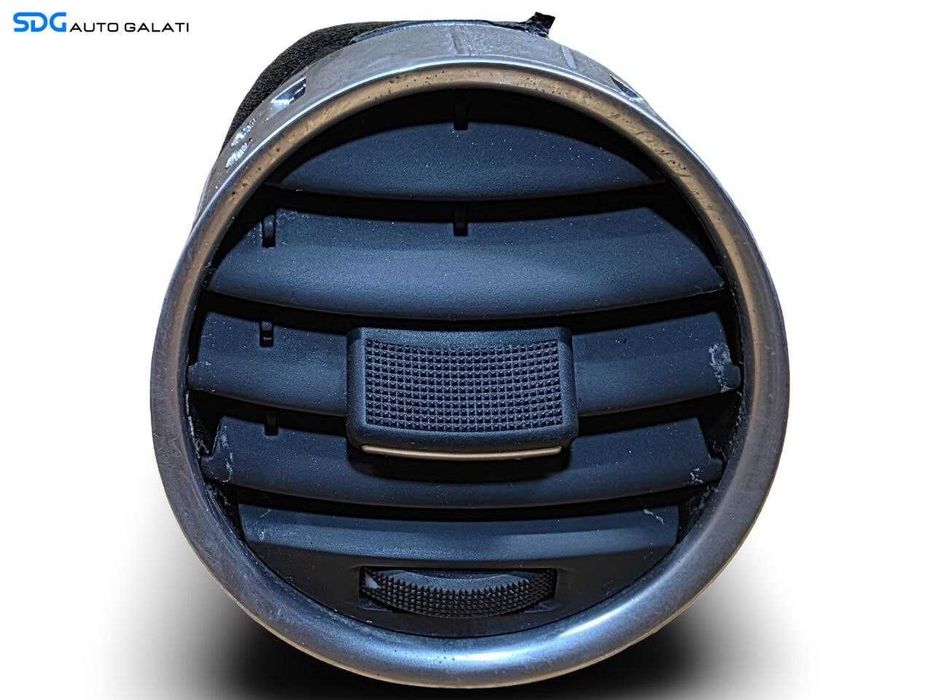 Gura Grila Aer Aerisire Ventilatie Bord Centru Audi A4 B6 2001 - 2005 Cod 8H0820951D [N5060]