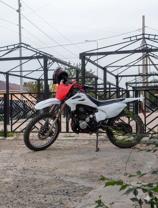 Продам эндуро 250