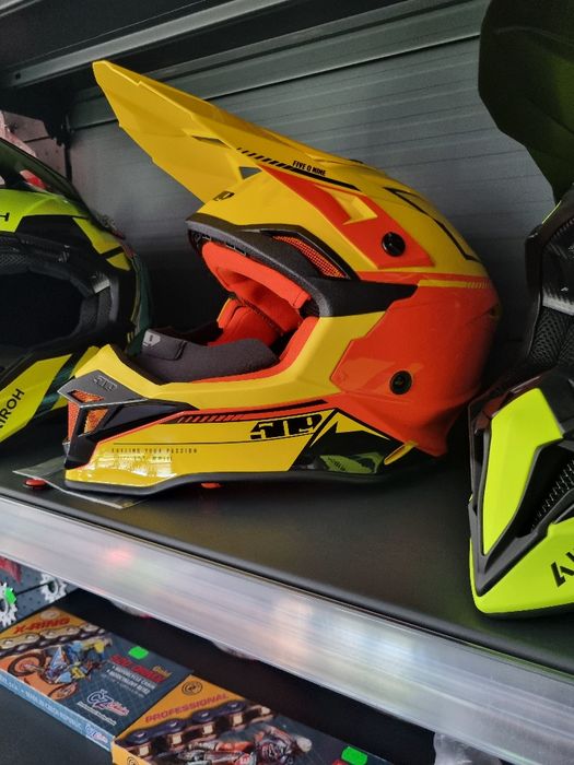 Casca de protectie Airoh -cross ,enduro,atv ,mtb!!