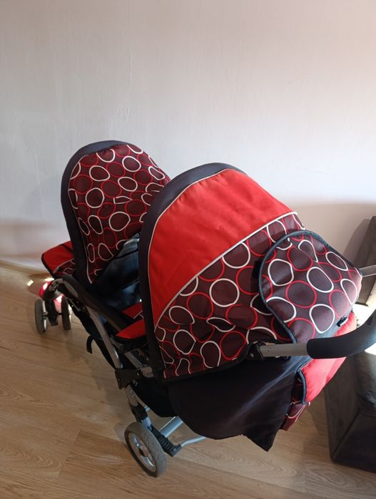 Количка лятна за близнаци