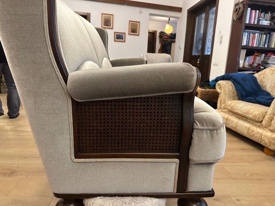 Canapea de 2 persoane