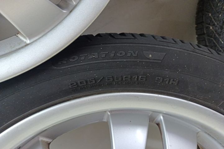 Set jante aliaj 2 anvelope 205/55R16 91H M+S Fulda 7JX16EH2 5X120 BMW