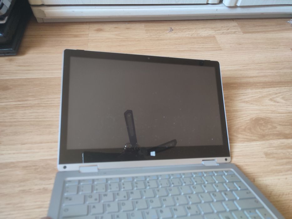 Carcasa Completa + Tastatura + Display cu Touchscreen - Trekstor C11