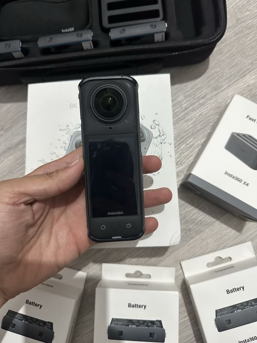 insta360 X4 комбо