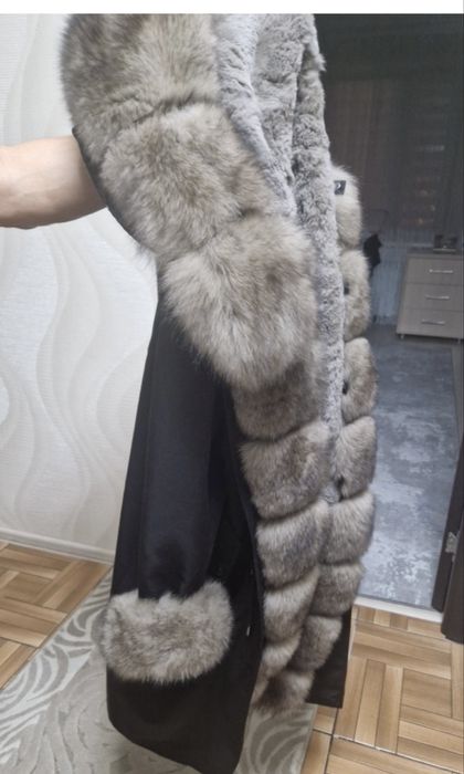 Продам Парку мех натуральный
