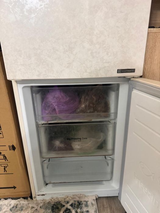 Продам холодильник в отличном состоянии