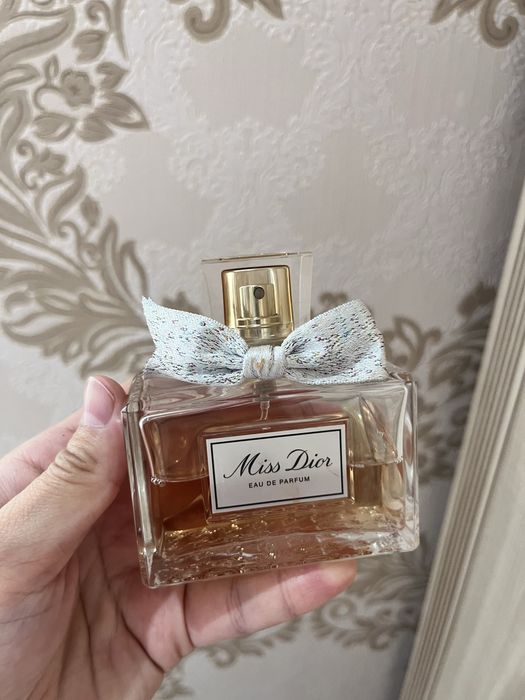 Продается DIOR оригинал.