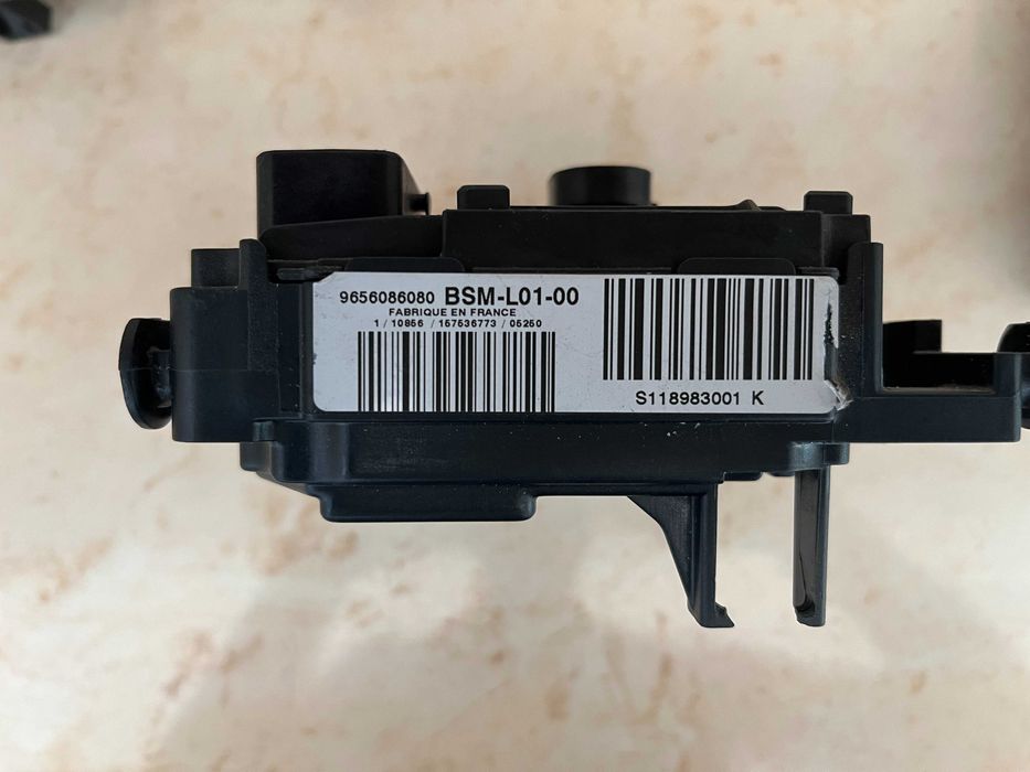 Бушонно табло Бушониера BSM L01-00 БСМ Л01-00 Peugeot Пежо 407 pejo