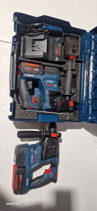 Bosch rotopercutor pe acumulator