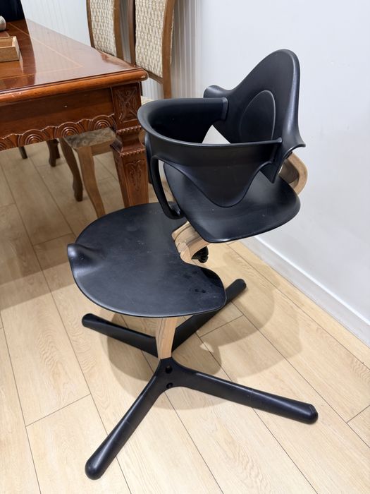 Stokke nomi стульчик