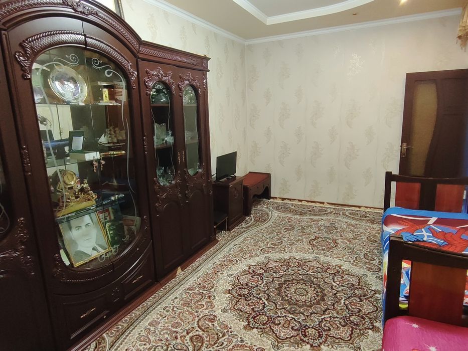 Qora-qamish, 1/4, uy sotiladi