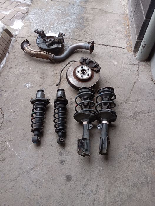 Двери и крышка багажника