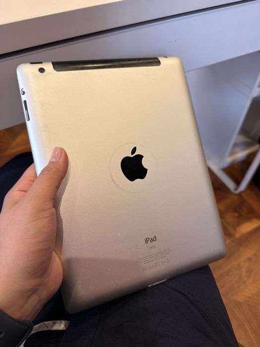 Планшет Ipad 3 64GB