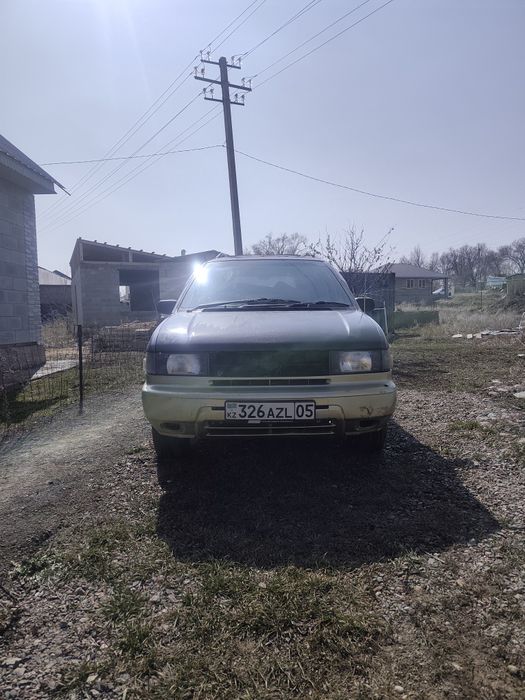 Ниссан прерия джой