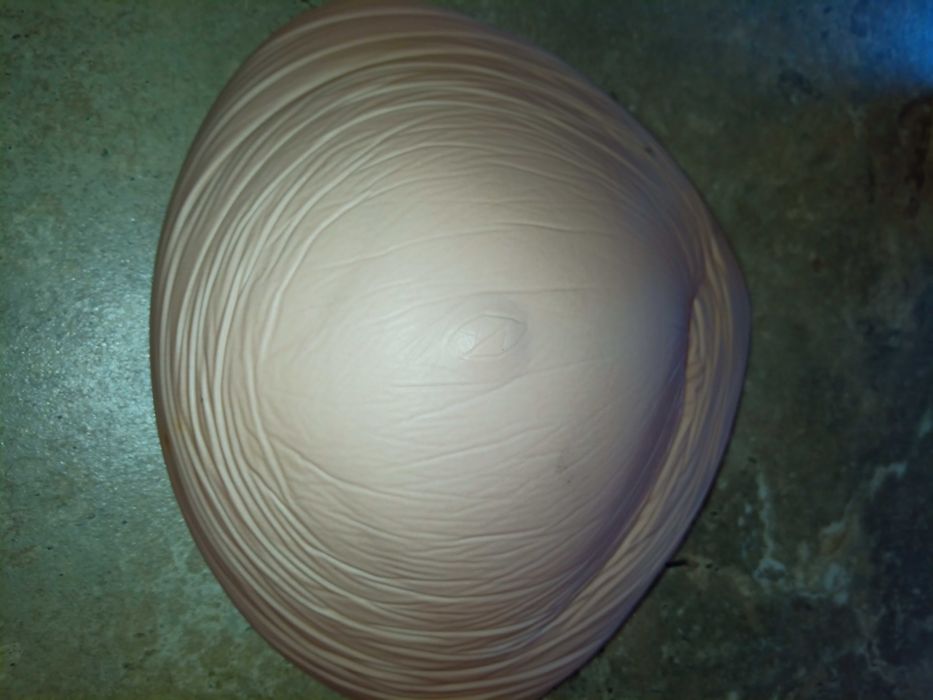 Намаление 50 процента.Гръдни протези - две нови с кутиите и две  още