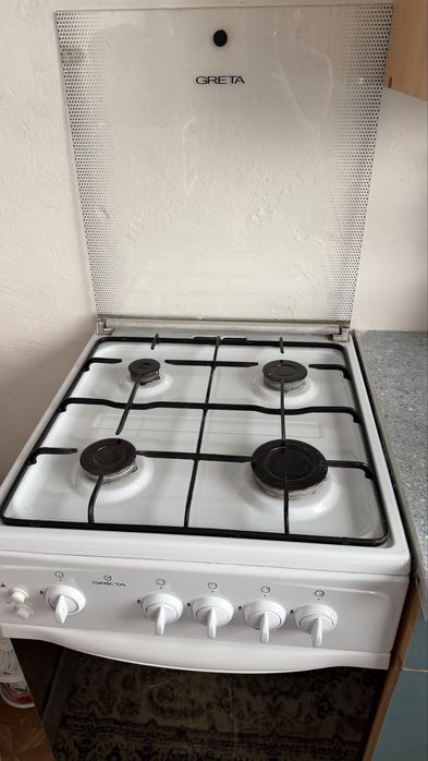 Продам газовую плитк Грета