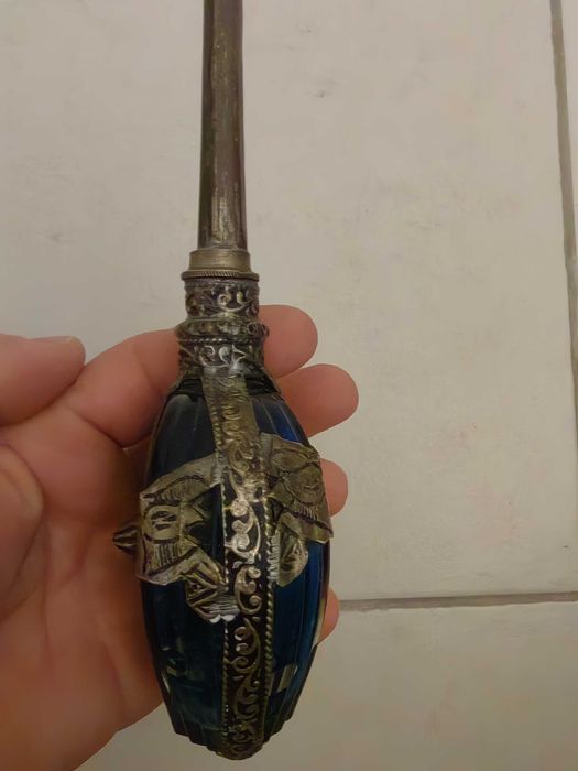 Антично шише за благовоня