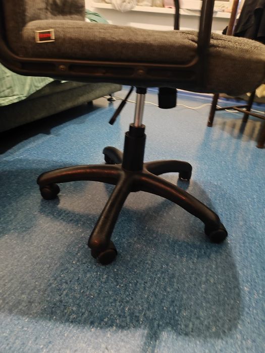 Офисное кресло бу