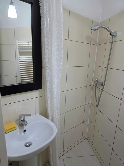 Garsonieră superbă în Zona Cișmigiu – Prima închiriere după renovare!