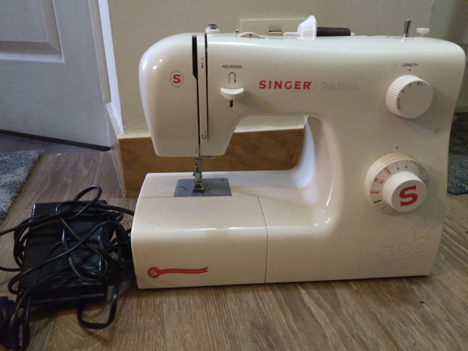 Vind mașină de cusut electrica Singur tradition 600 lei
