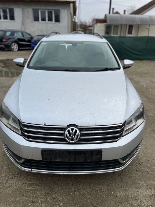 Dezmembrez Vw Passat B7 2.0 diesel