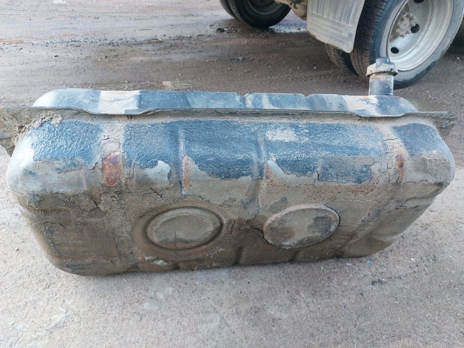 Продам бак на газель