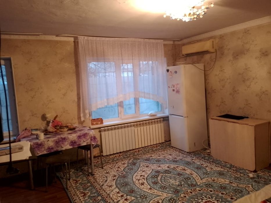 Продам 2 комнатную квартиру