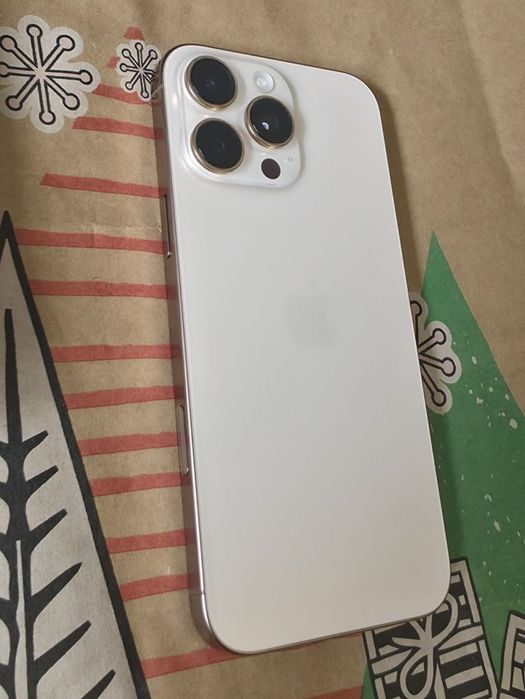 КАТО НОВ 256GB iPhone 16 Pro Max Гаранция A1 2027г. Desert Titanium