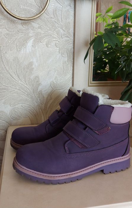 Ботинки демисезонные. Размер 37.