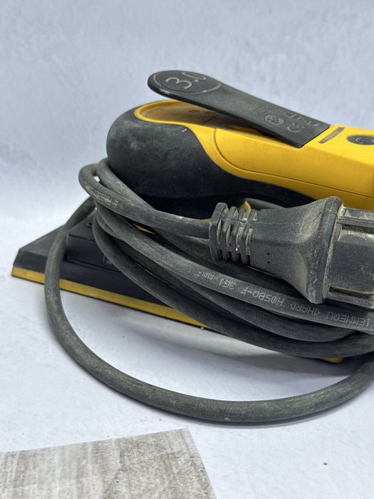 Шлиф-машинка Лот 423593 (Атырау 0612, Вокзал маны 25А 3А)