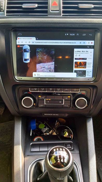 VOLKSWAGEN Jetta 2012 — imagine 4