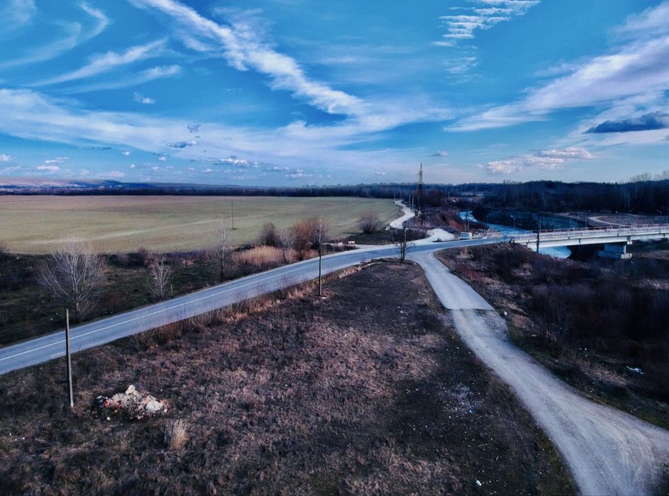 Teren intravilan de VANZARE 18660 mp