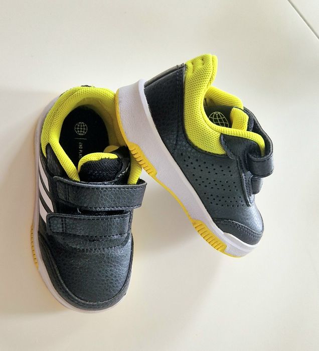 Детски маратонки Adidas, , размер 22, еко кожа, като нови