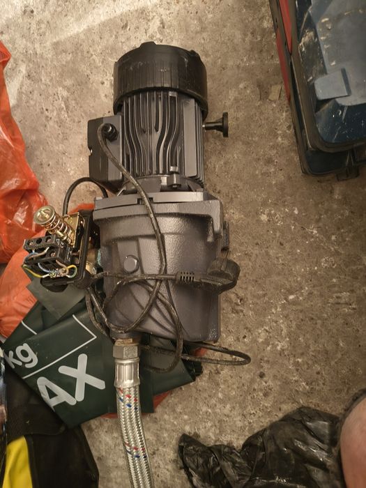 Pompa apa de suprafata