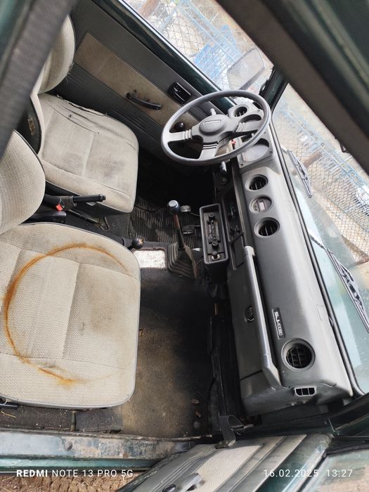 Сузуки самурай на части