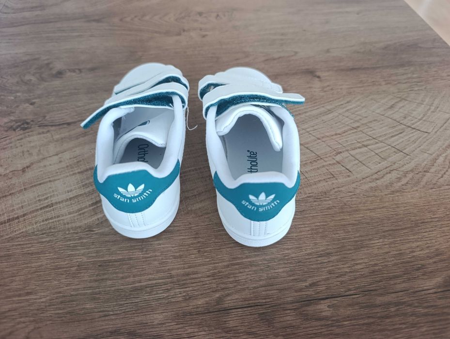 Детски НОВИ маратонки Adidas 27 номер