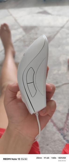 продам ориг мышку Razer