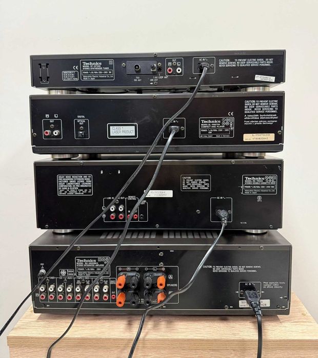 Ретро аудио система - сет TECHNICS - усилвател, сд плеър, дек и тунер