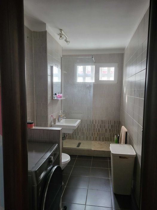 Proprietar, inchiriez apartament 3 camere semidecomandat Emil Racovita