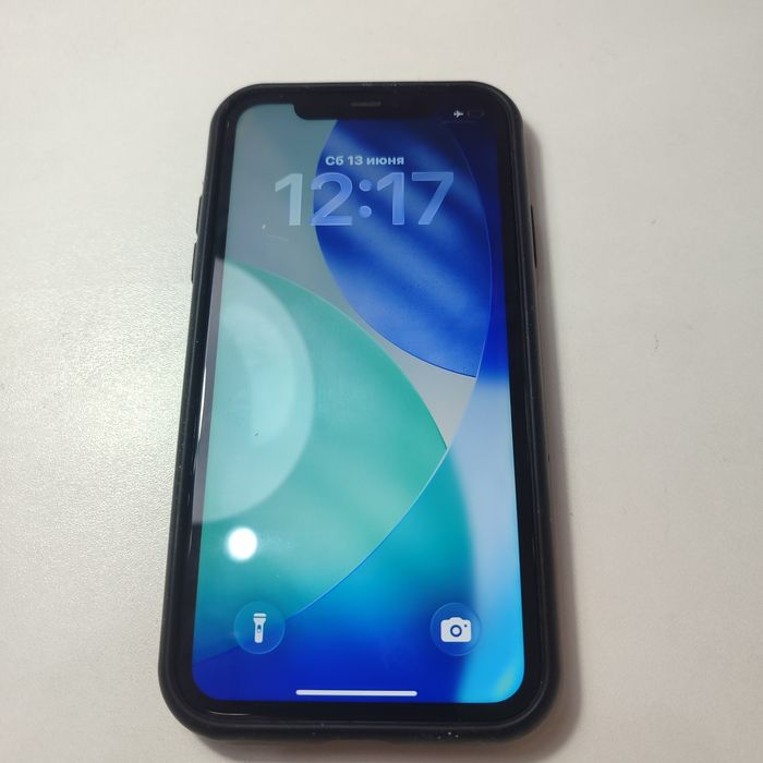 Iphone 11 б.у  70000