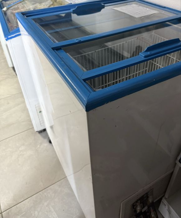 Фризери и витрина