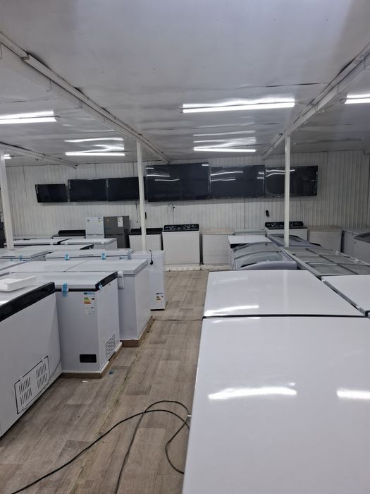 Морозилник новый Даставка есть