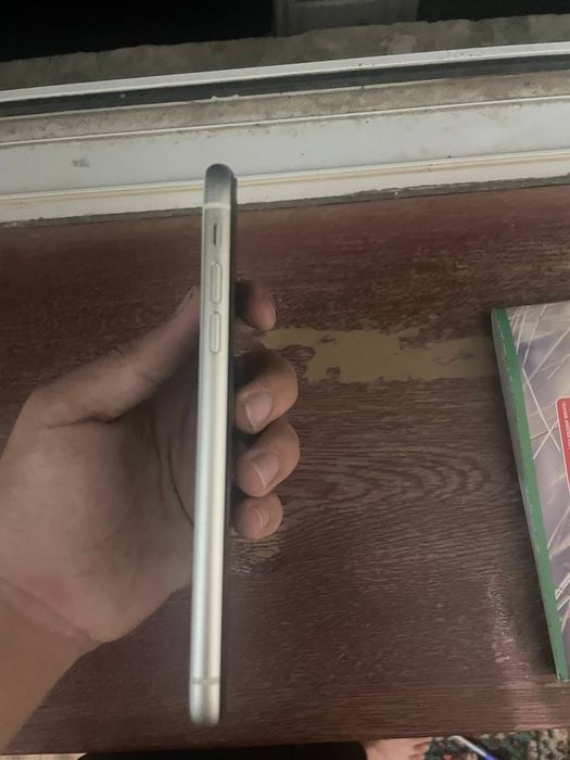 Iphone 11 sotiladi