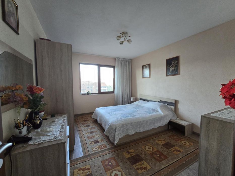 Тристаен, продажба, гр. Петрич