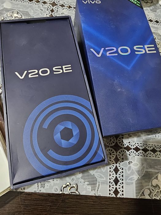 Продам телефон V 20 SE