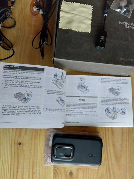 Nokia N900 impecabil atat estetic cat si tehnic / cutie + accesorii