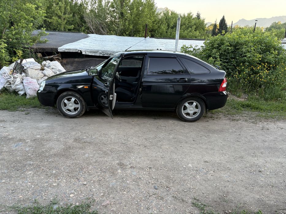 Лада приора 2172