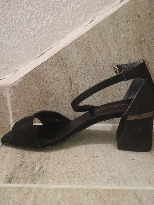 Дамски официални обувки с токчета